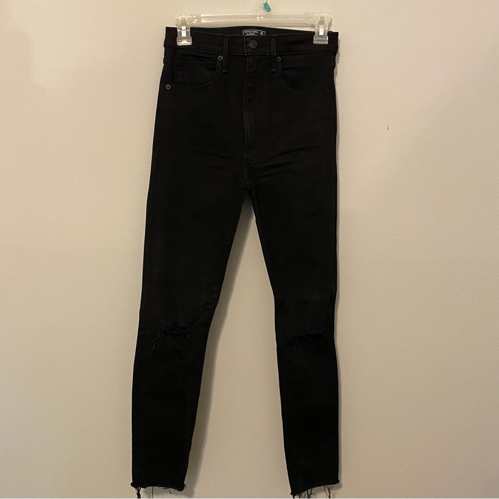 Abercrombie & Fitch Black High Rise Skinny Jeans